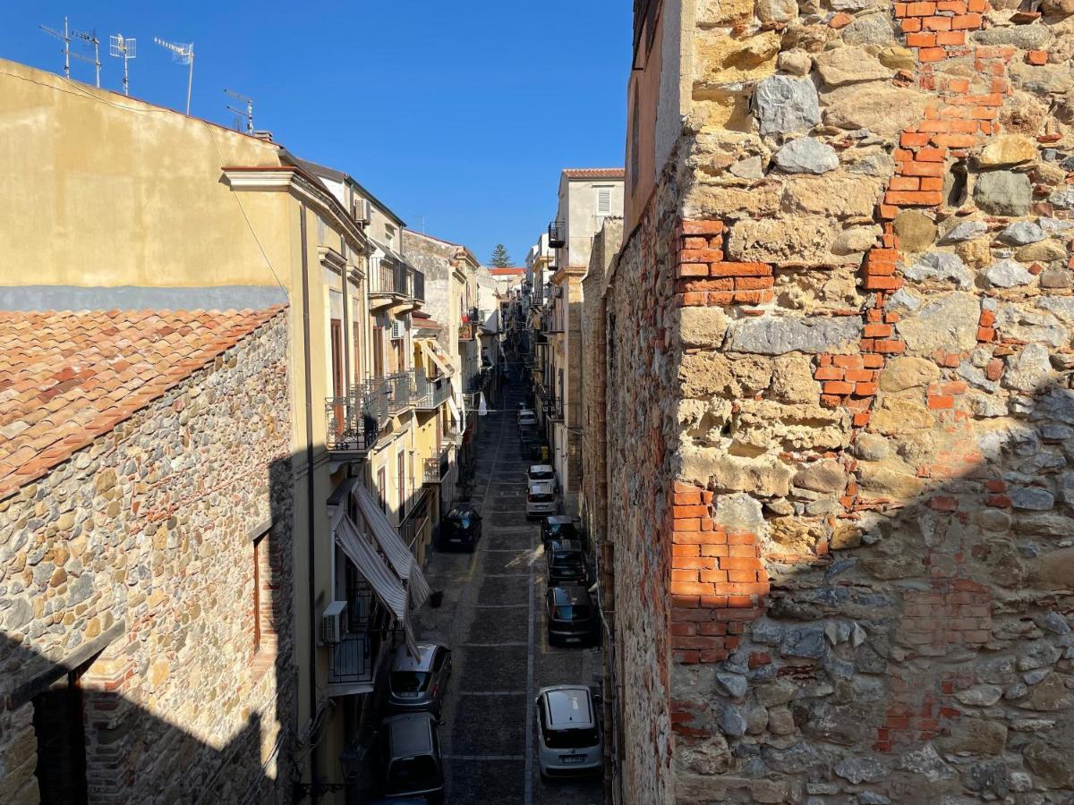 Il Balcone Al Molo Leilighet Cefalù Eksteriør bilde